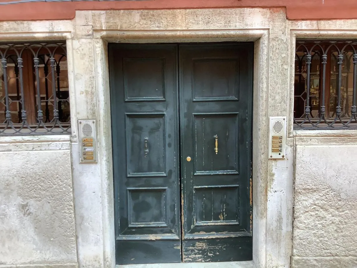 Super Central 1 Bedroom Apartment Venecia