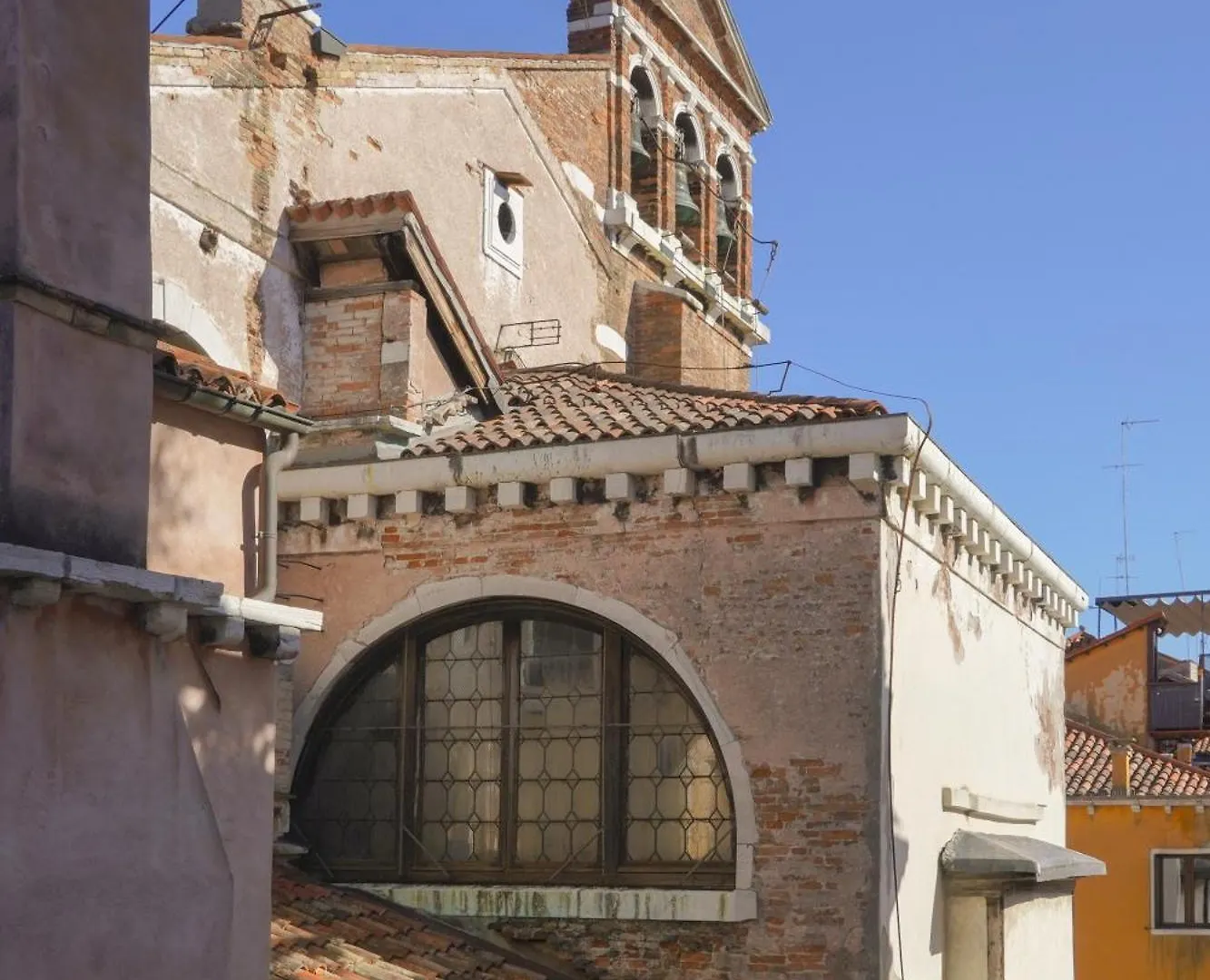Super Central 1 Bedroom Apartment Venecia Italia